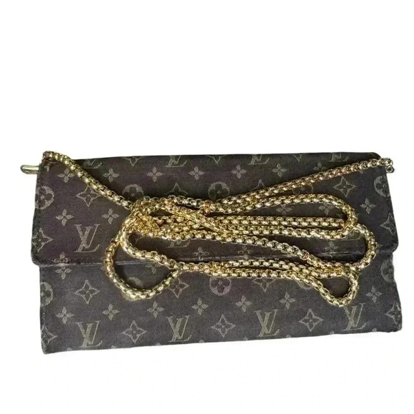Louis Vuitton Portedeuille Sarah bifold long wallet monogram brown color. - Picture 2 of 8